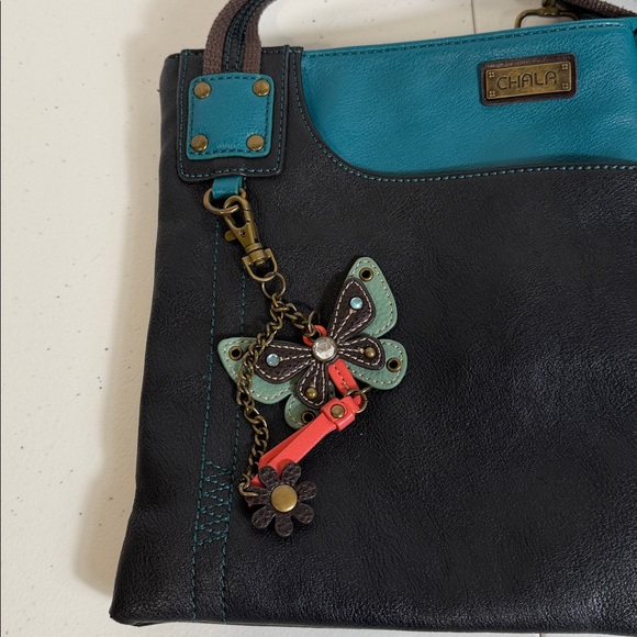 CHALA SWING Pack Smartphone Cross-Body Purse with Purse Charm - Picture 3 of 14